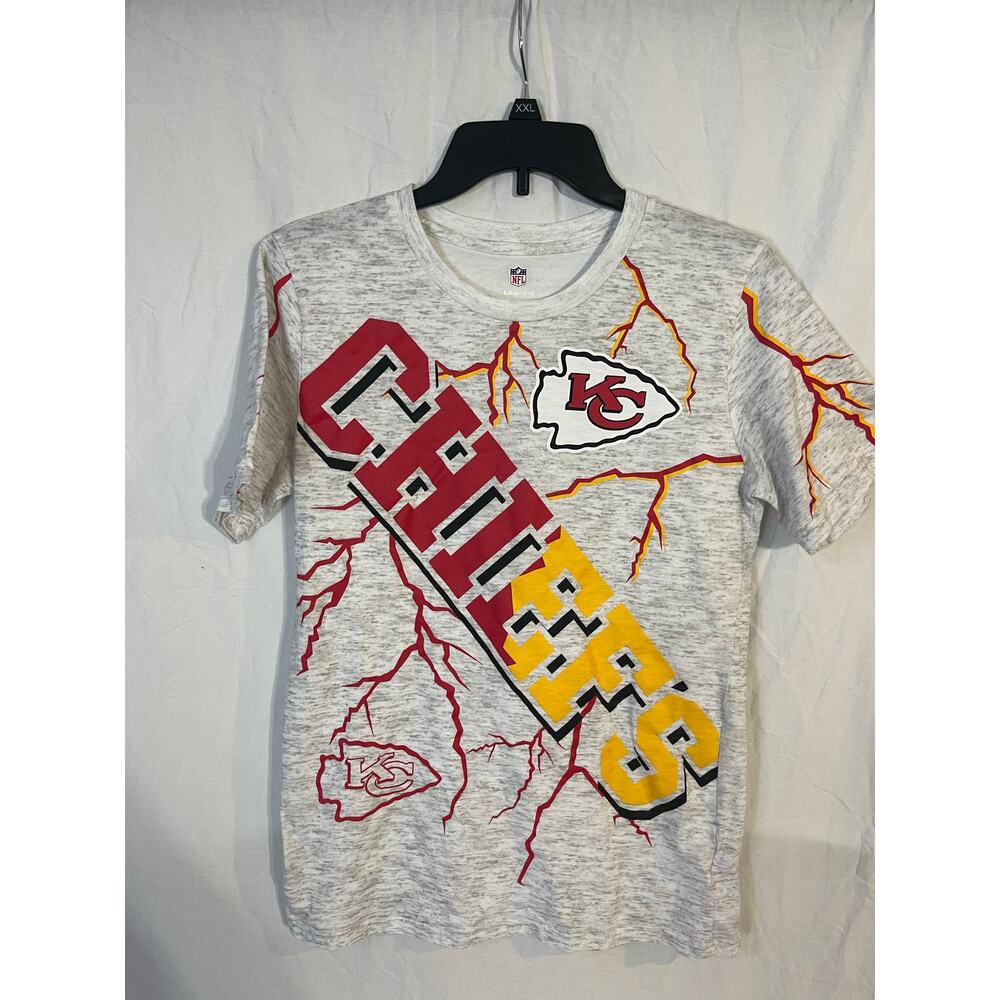 NFL KC Chiefs boys xl graphic tee